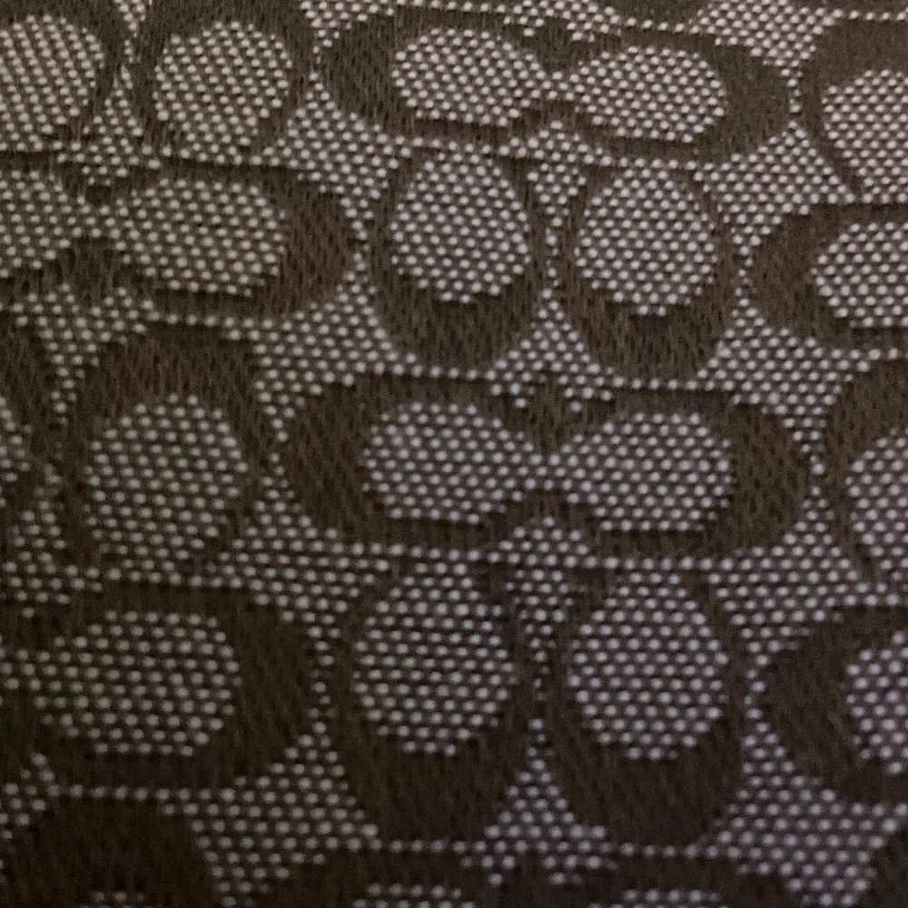 Unlisted items - Picture 1 of 1